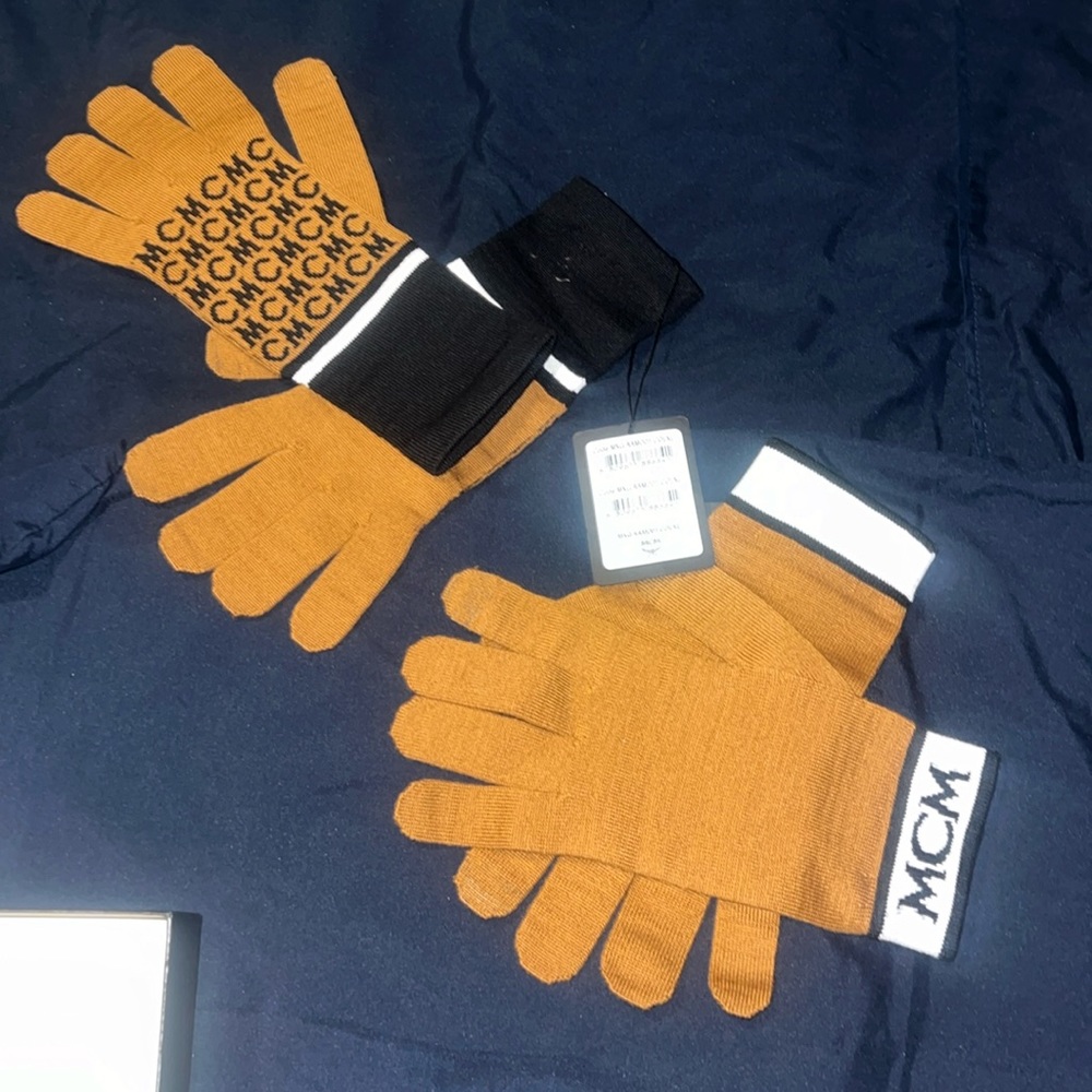 2 pair of MCM GLOVES